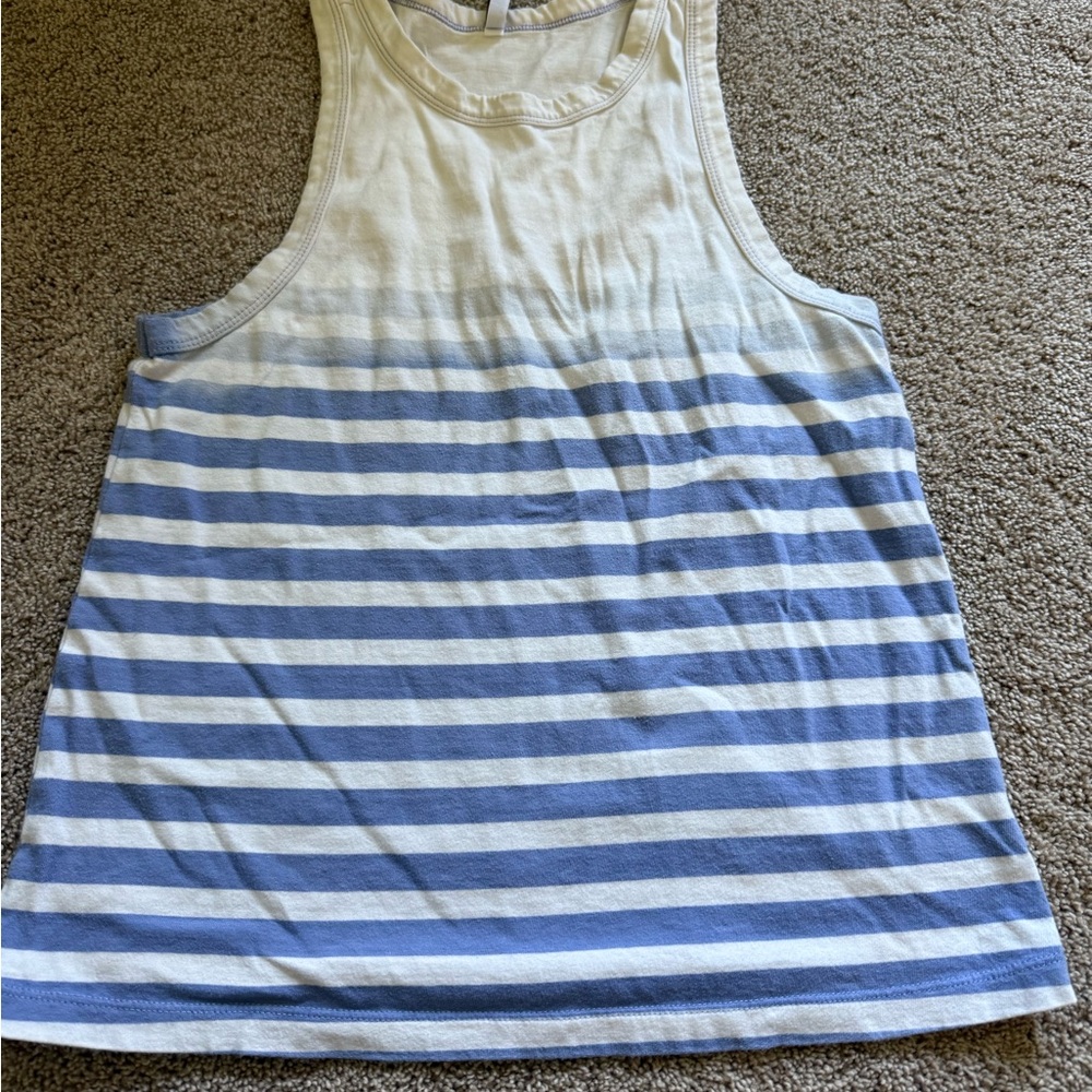 Z-supply tank - Blue and White. Like new.